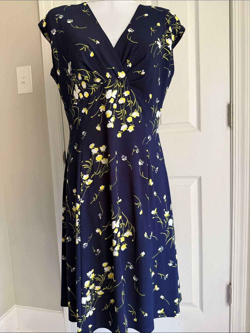 Ralph Lauren Navy Floral Cap-Sleeve Dress with Yellow and White Blooms 10